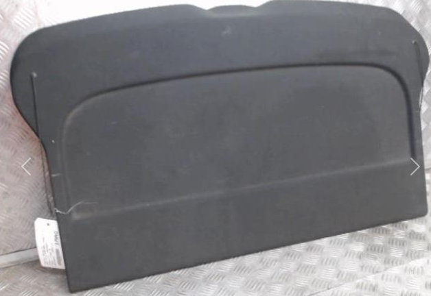 Plage arrière Audi A3 pour DJ-871-MA